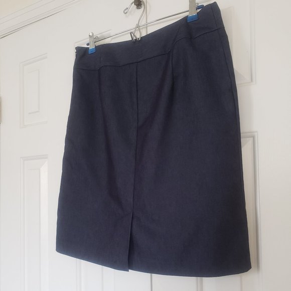 Merona Navy Pencil Skirt - Size 10 - Denim pattern - Picture 6 of 8